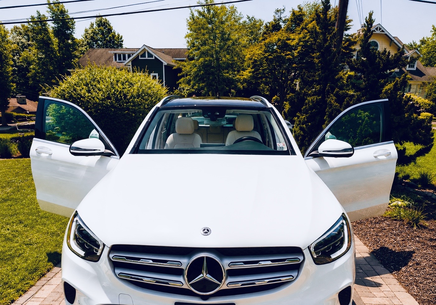 Mobile exterior car detailing