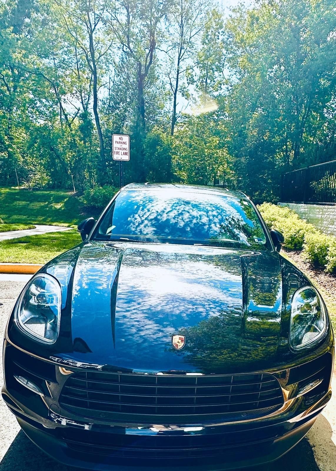 Exterior detailing photo