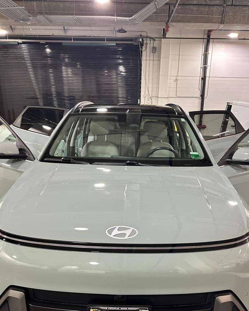 Exterior detailing photo